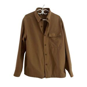 NWOT Uniqlo Button Down Shirt